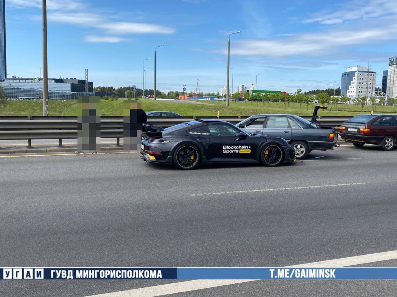В Минске Porsche попал в ДТП