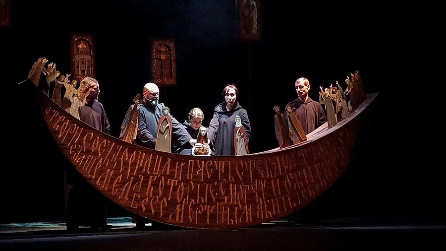 Брестский театр кукол представил спектакль о Ефросинии Полоцкой на фестивале «Победа» в Минске