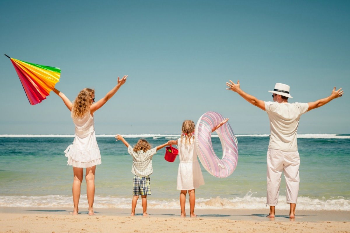 Планируем отпуск: куда отправиться летом в 2024 году? Подборка ТОП туров от туристической компании «АйринТур» в Бресте