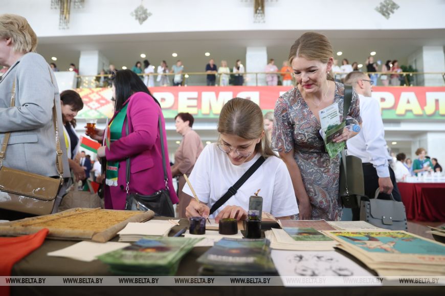 Самобытную культуру Брестской области представили в Минске на фестивале «Беларусь - моя песня»