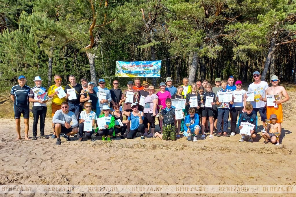 Байдарочное настроение: более 100 участников собрал фестиваль водного туризма в Высоком
