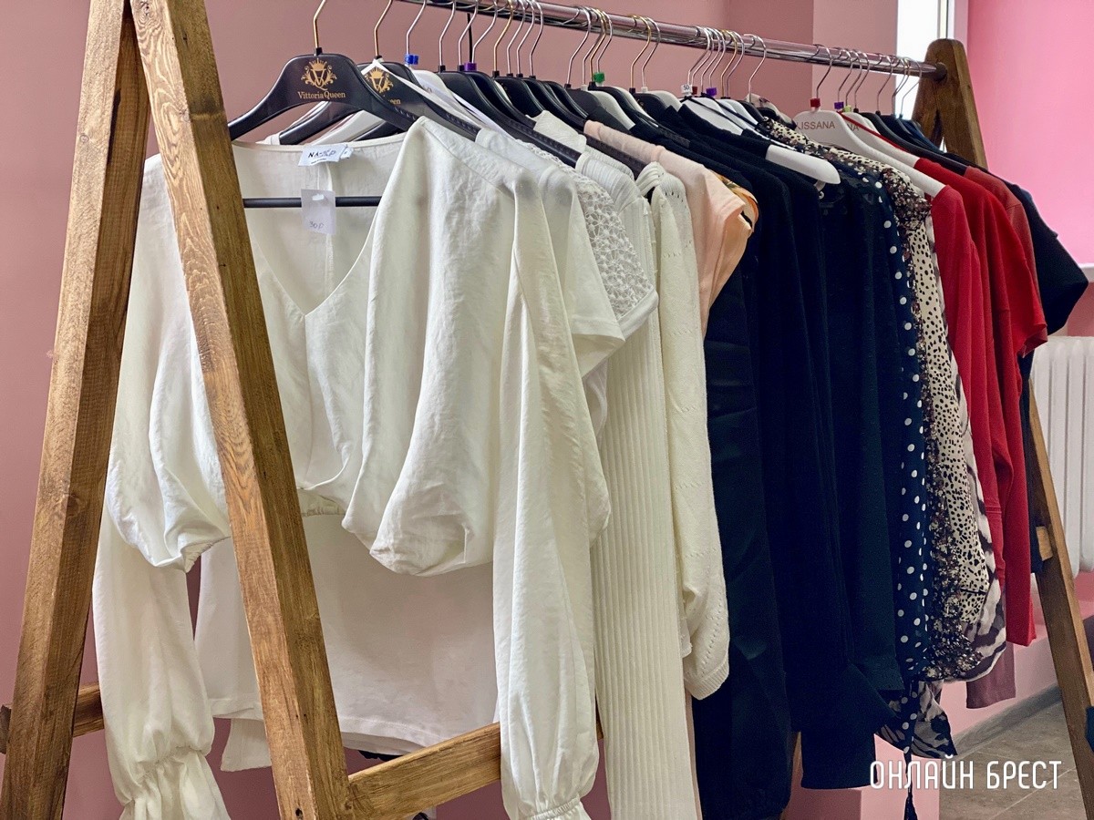 Новый магазин «KIVI» в Бресте на Мицкевича. Модная женская и мужская одежда известных брендов