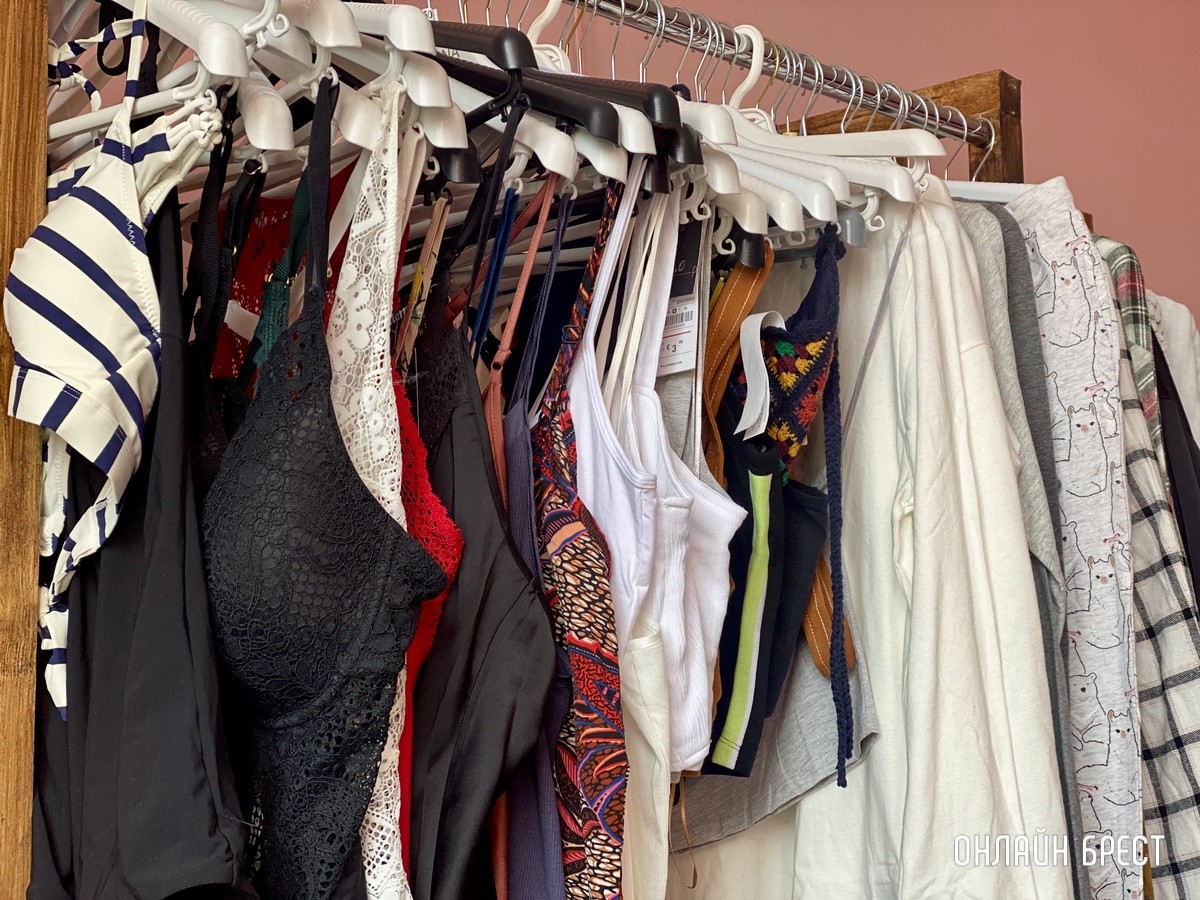 Новый магазин «KIVI» в Бресте на Мицкевича. Модная женская и мужская одежда известных брендов