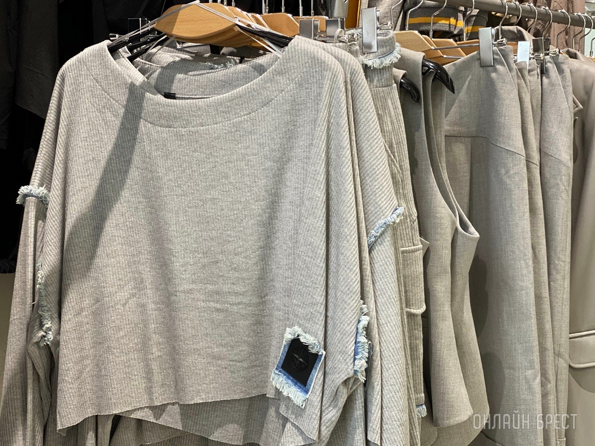 Дизайнерская женская одежда из Европы по низким ценам. Магазин «Style Story» объявляет ликвидацию товара