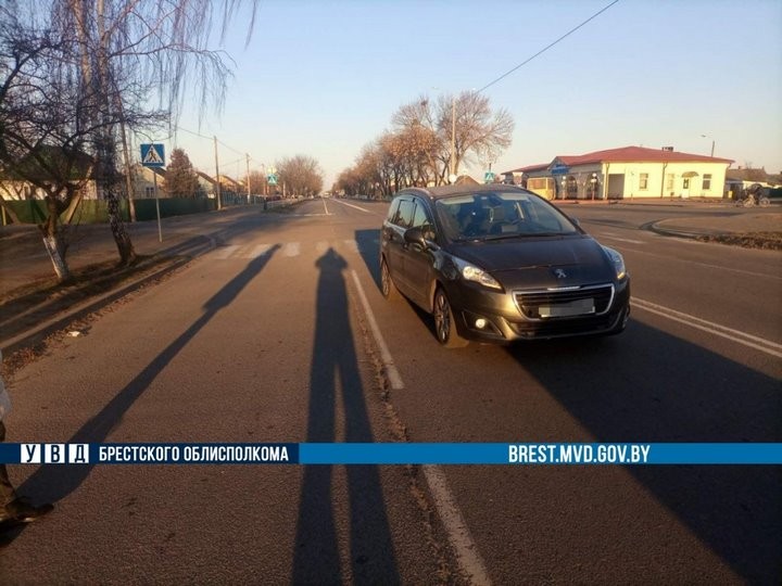 В Дрогичине женщина на «Пежо» сбила пешехода