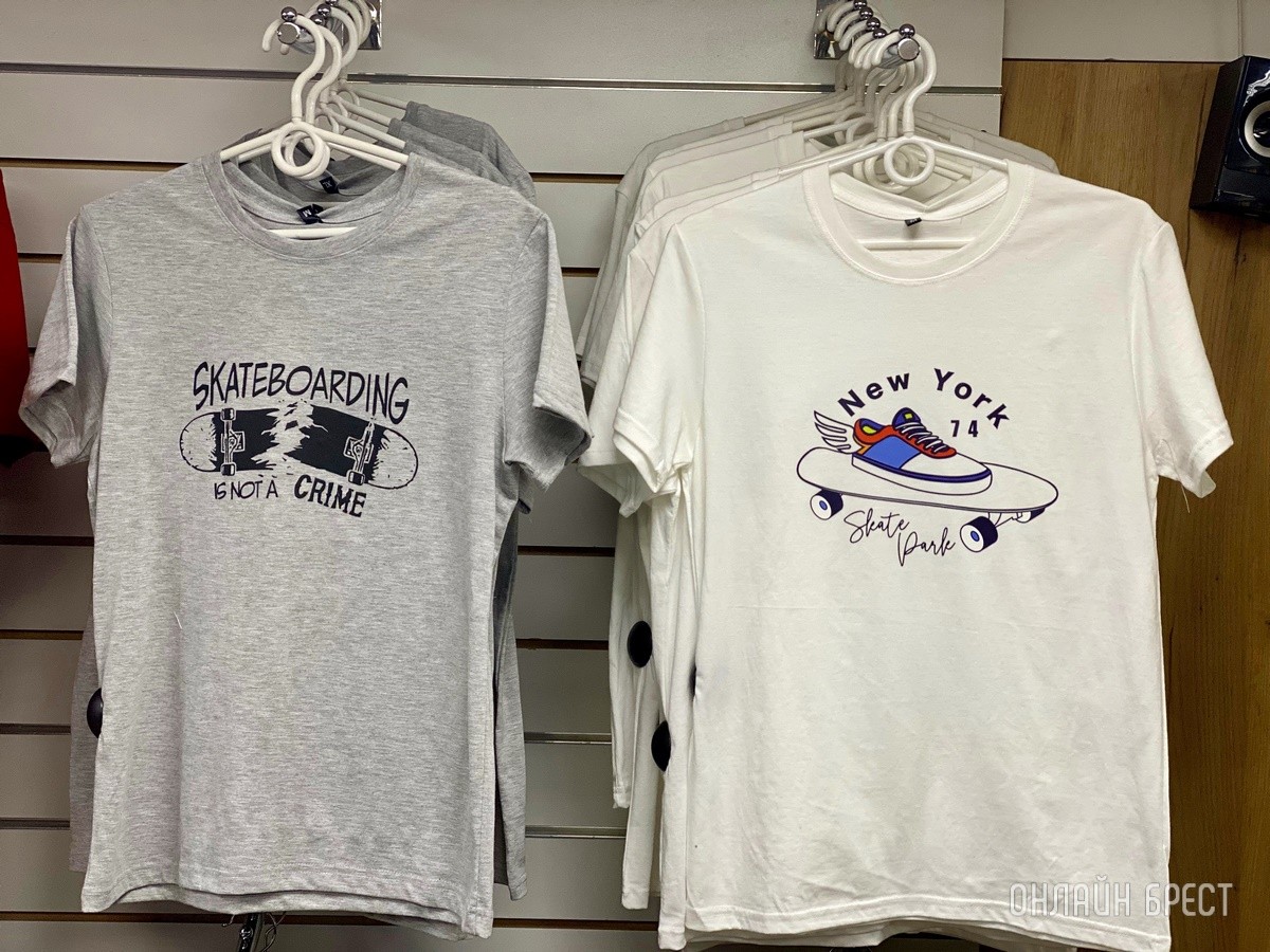 Брестчане, спешите за покупками! В большом магазине «МЕЧТА» новое поступление весенней одежды и обуви для всей семьи