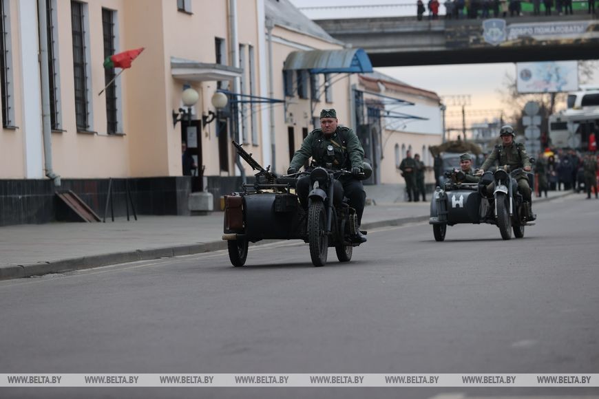 В Бресте реконструировали оборону ж/д вокзала и открыли мемориальную доску
