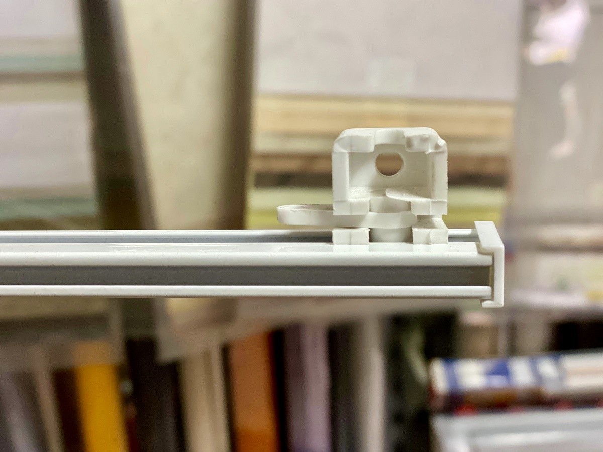 Карнизы, которые вы искали. В магазине на Карьерной в Бресте знают, что вам нужно