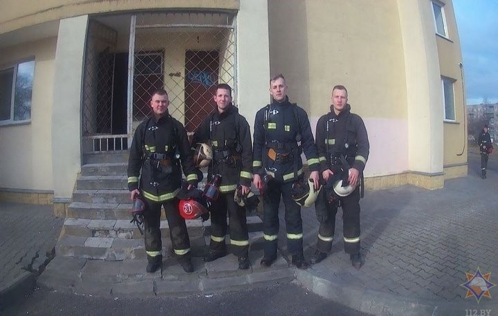 В Бресте прошли соревнования спасателей по скоростному подъему на высотное здание