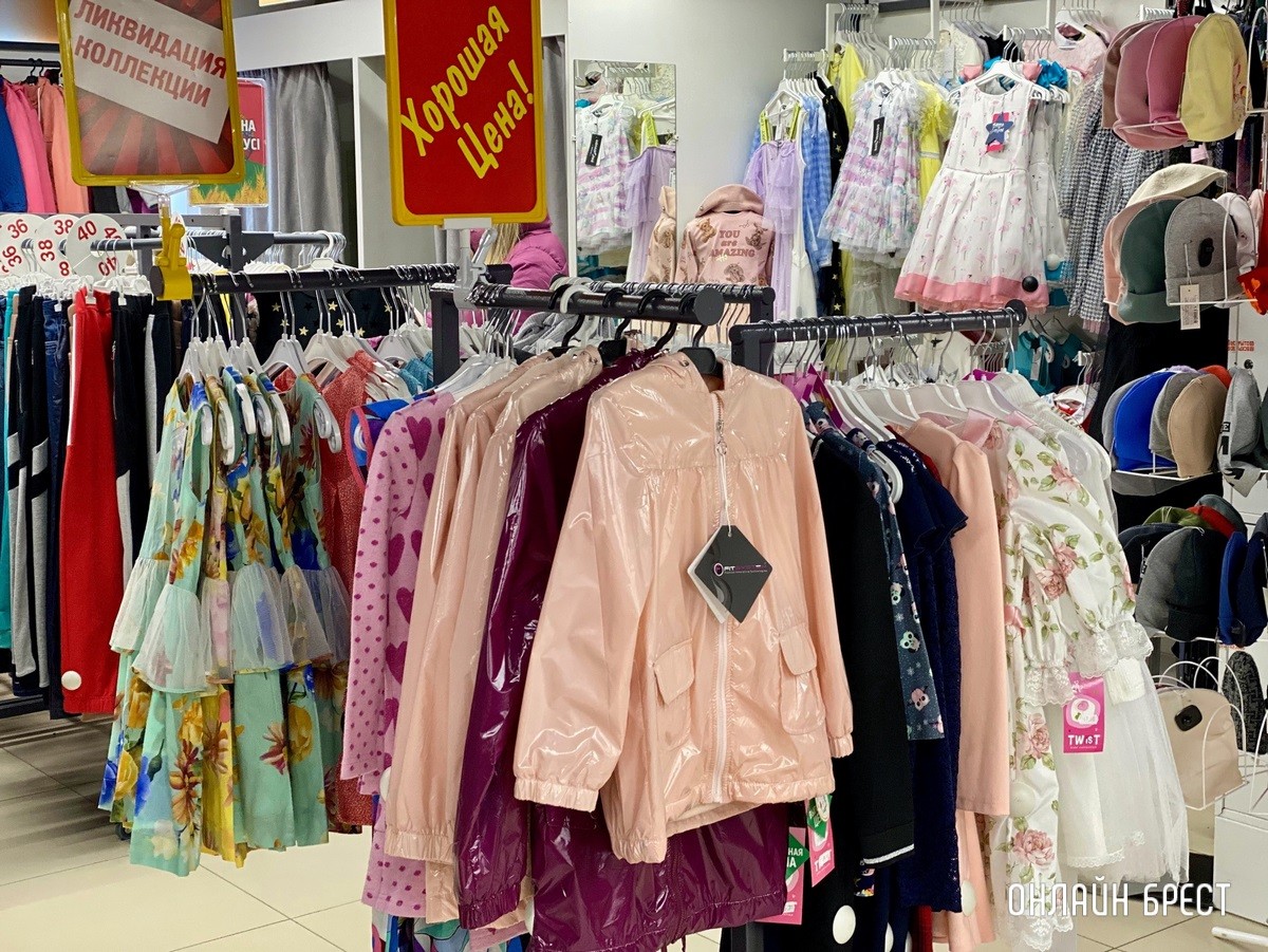 Скидки до 30%! На третьем этаже брестского «ЦУМа» большой выбор подарков для любимых к 8 марта