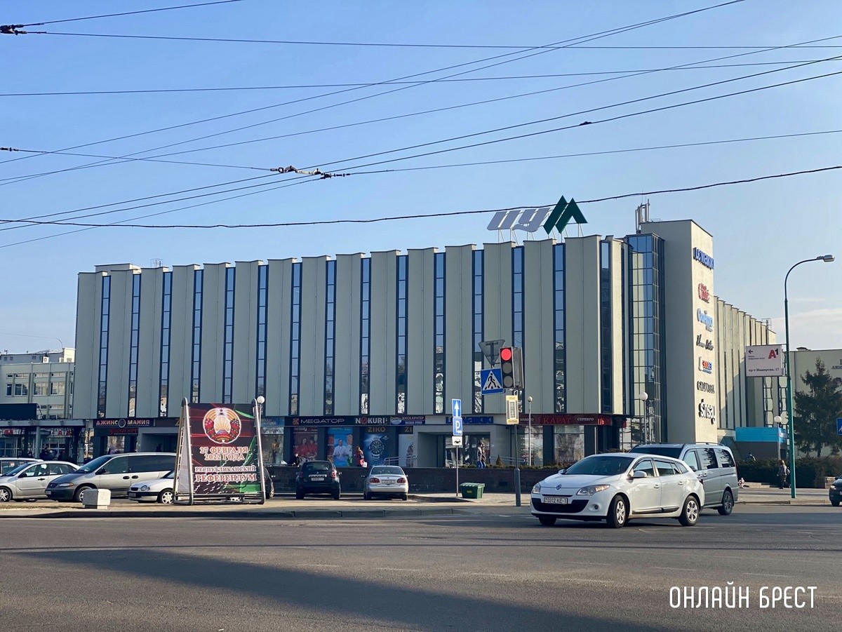 Скидки до 30%! На третьем этаже брестского «ЦУМа» большой выбор подарков для любимых к 8 марта