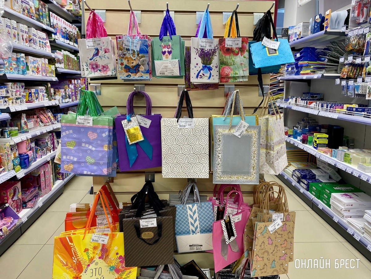 Скидки до 30%! На третьем этаже брестского «ЦУМа» большой выбор подарков для любимых к 8 марта