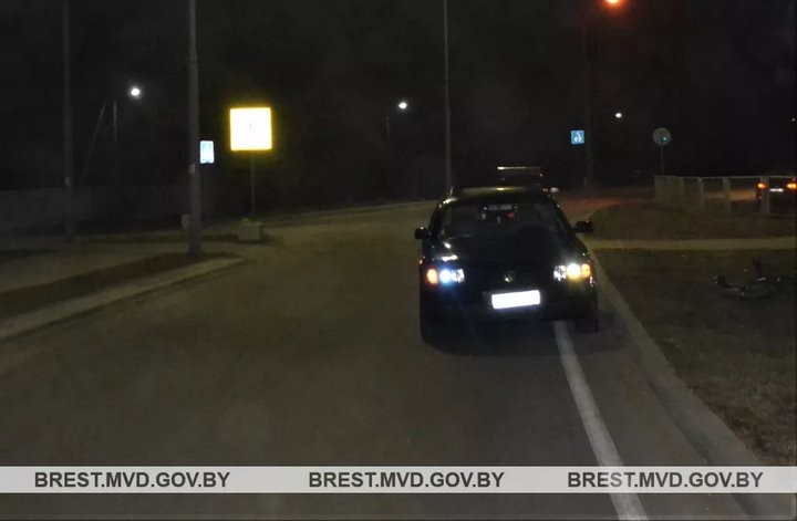 В Бресте сбили 14-летнего велосипедиста. Подросток госпитализирован