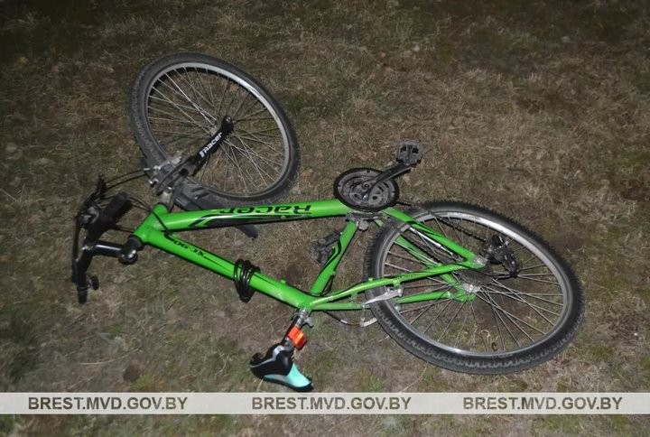 В Бресте сбили 14-летнего велосипедиста. Подросток госпитализирован