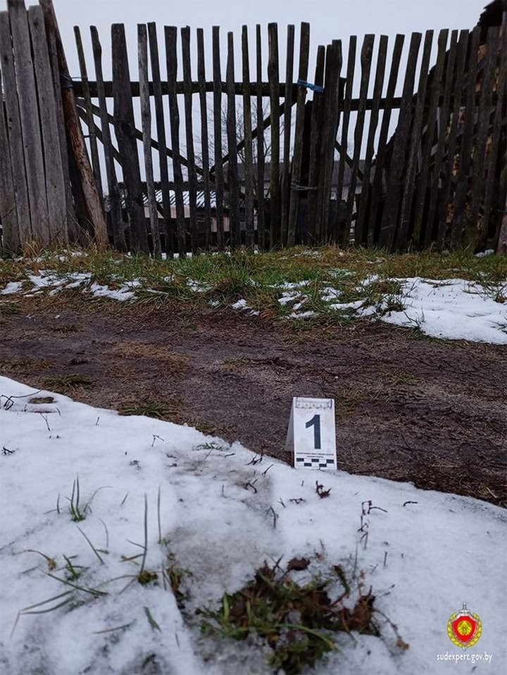 У жителя Малориты пропала бензопила. Остался только чей-то след обуви