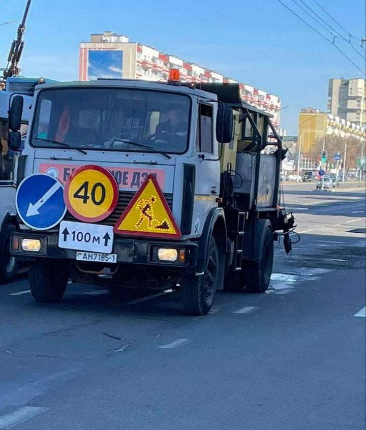 В Бресте продолжается ямочный ремонт дорог
