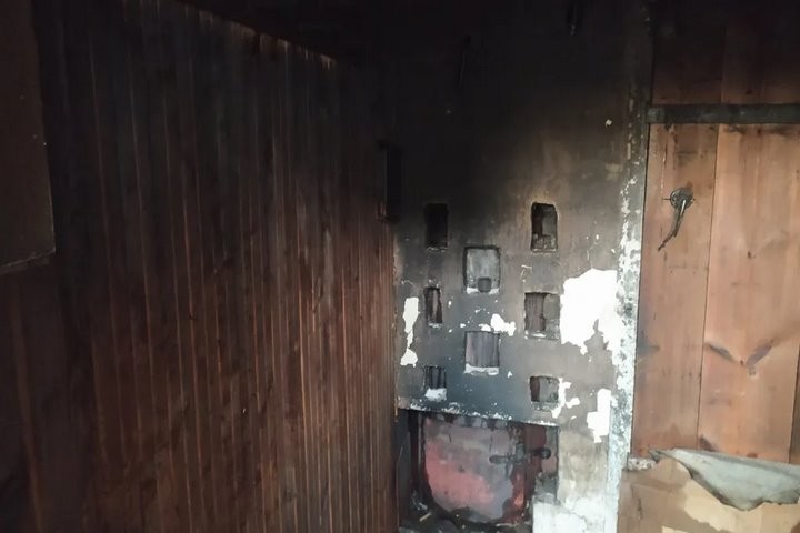 В Березе горела баня