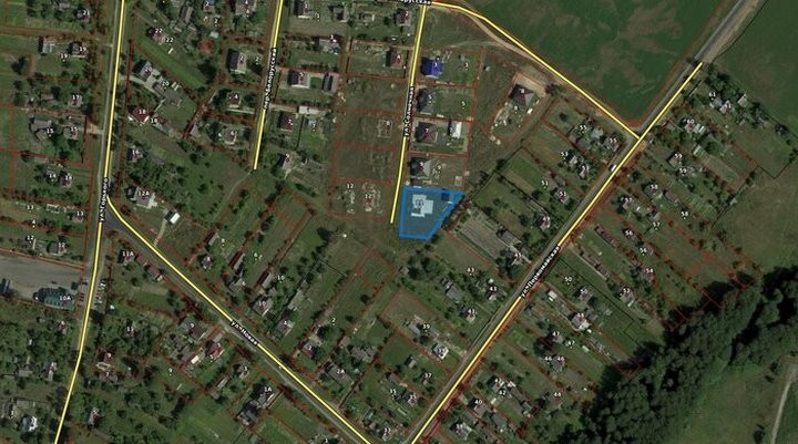 На торги выставили участки с незавершенкой прямо в Беловежской Пуще. Цены − от 300 долларов