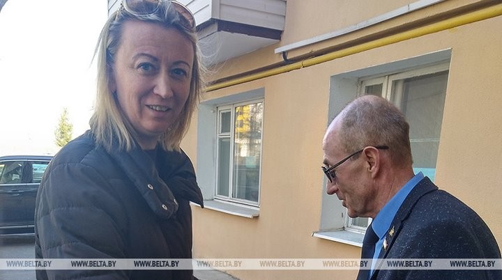 Восемь дней мытарств и неизвестности: многодетную украинскую семью встретили в Бресте