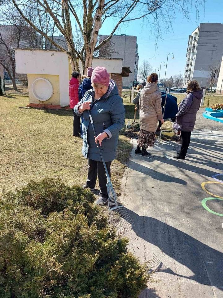 В Бресте стартовал месячник по благоустройству. Фоторепортаж