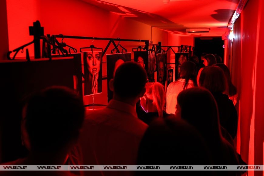 Свет и тень «Ночи в театре»: брестчане стали участниками интерактивного проекта