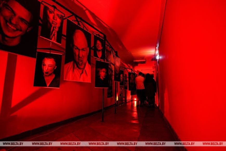 Свет и тень «Ночи в театре»: брестчане стали участниками интерактивного проекта