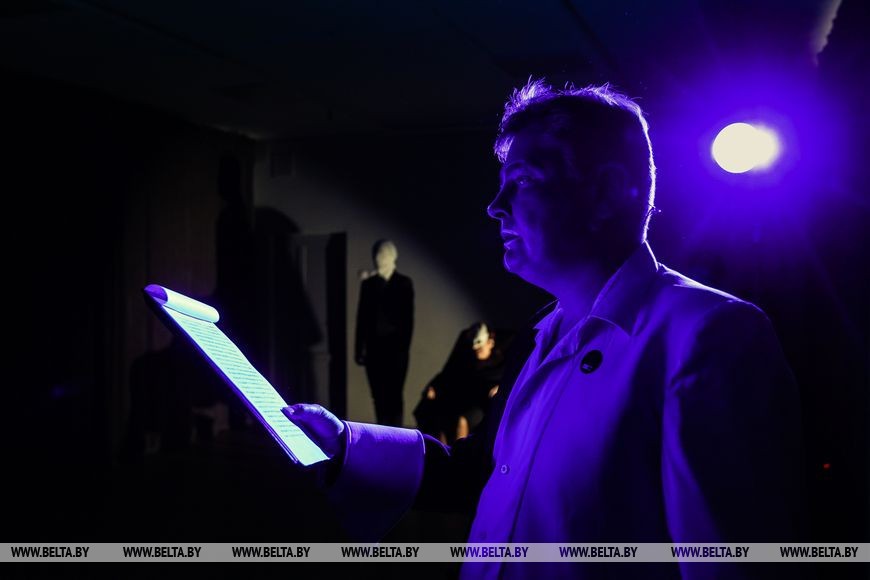 Свет и тень «Ночи в театре»: брестчане стали участниками интерактивного проекта