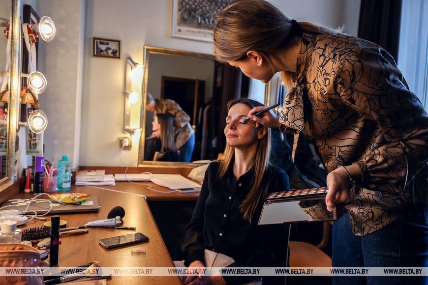 Свет и тень «Ночи в театре»: брестчане стали участниками интерактивного проекта