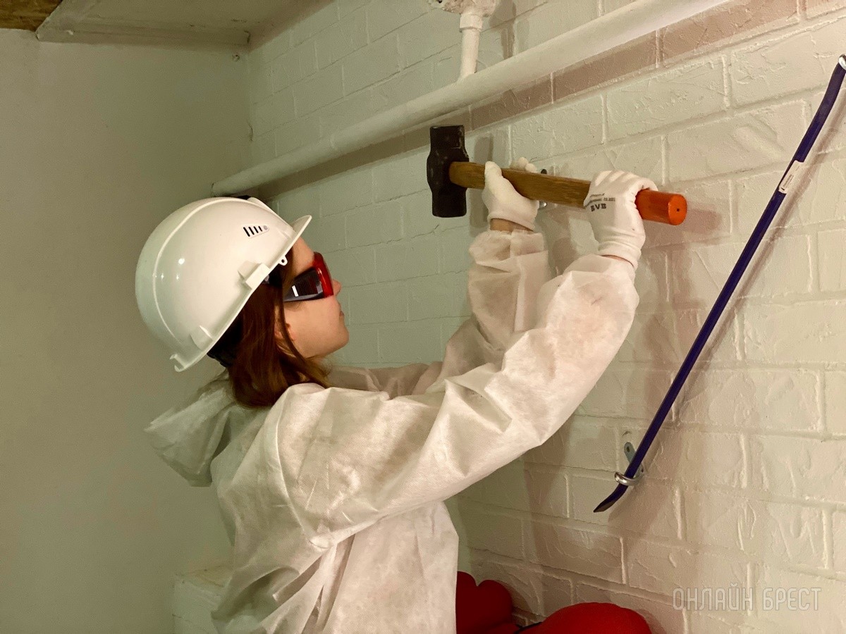 Где снять стресс? В Бресте появилось место под названием «VXLAM», где можно дать волю своим эмоциям