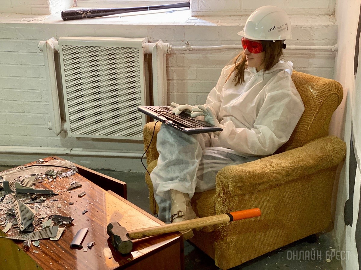 Где снять стресс? В Бресте появилось место под названием «VXLAM», где можно дать волю своим эмоциям