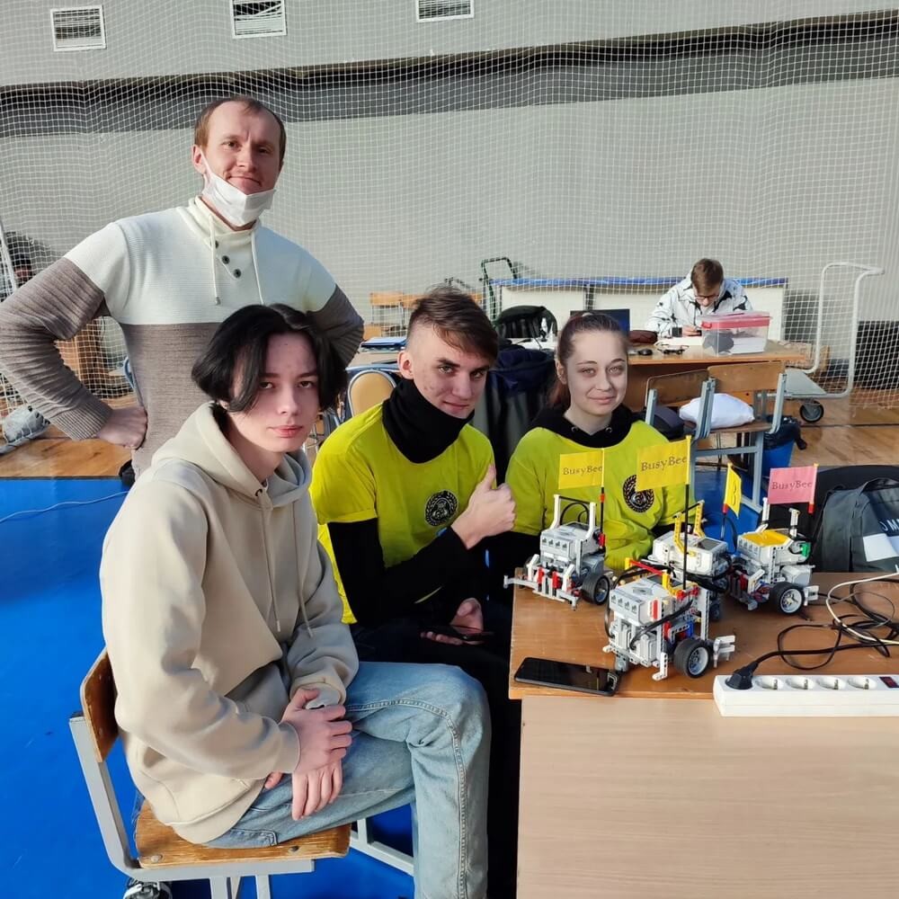 Лучшие робототехники собрались в Пинске
