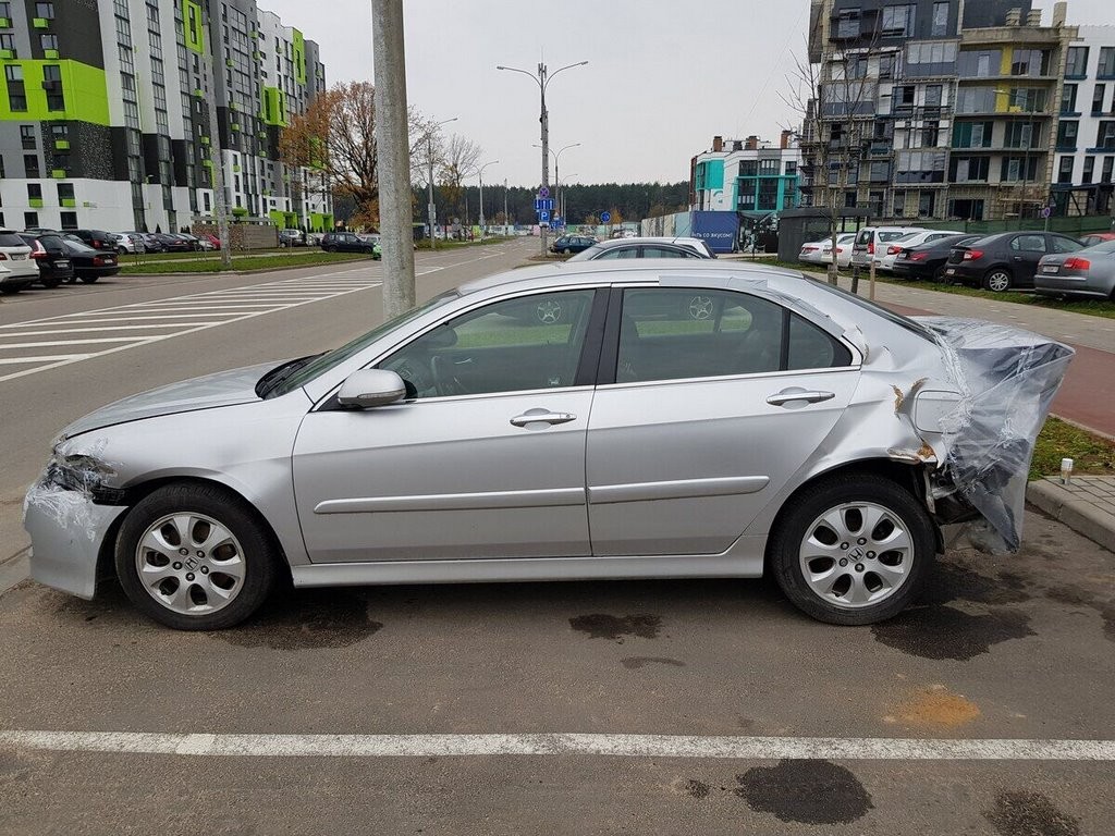 «Я же проездил на ней 7 лет!». У белоруса конфисковали Honda при продаже из-за перебитого VIN-номера