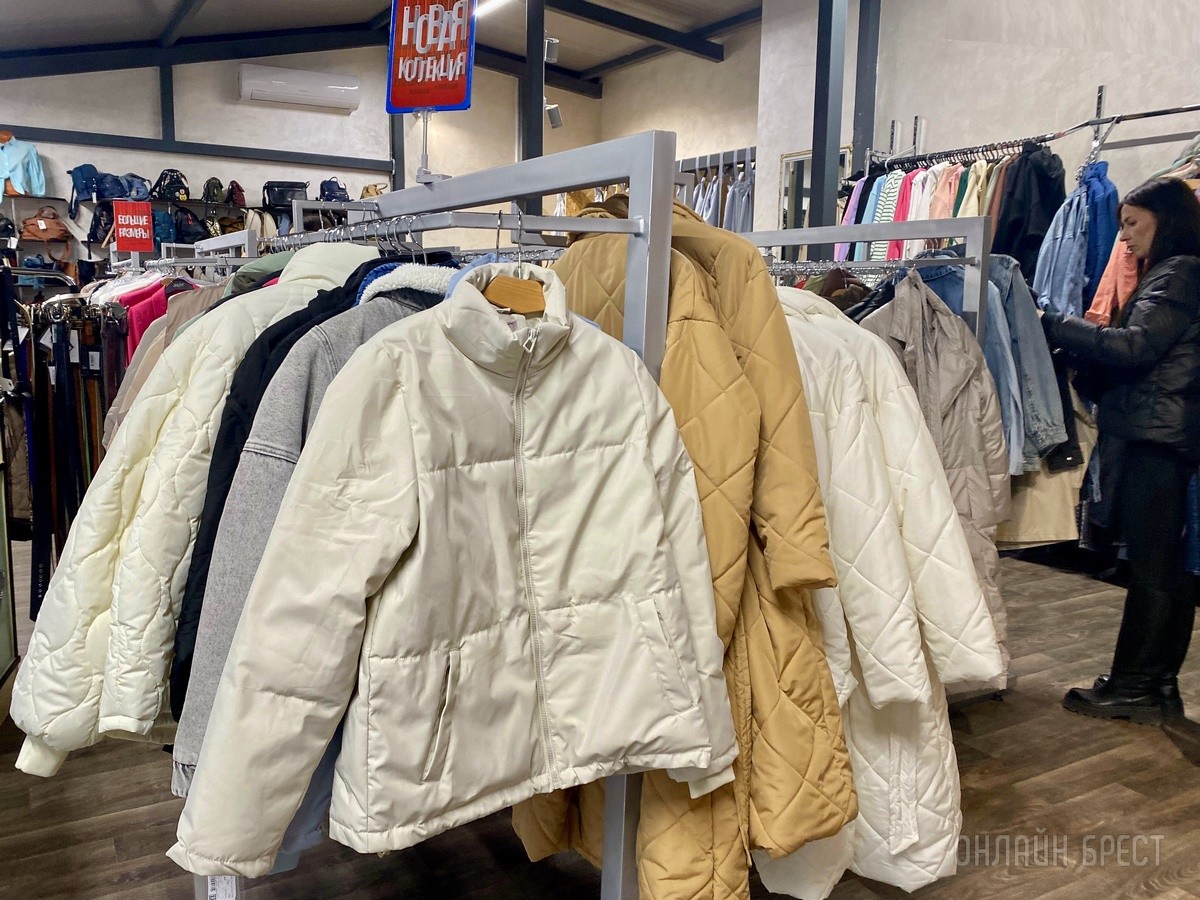 Отправляемся на шопинг в магазины «Mona collection» в Бресте, чтобы собрать свой безупречный образ. Скидки, акции, рассрочка