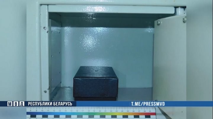 Школьник украл у своего отца почти $30 тысяч. Случай в Беларуси