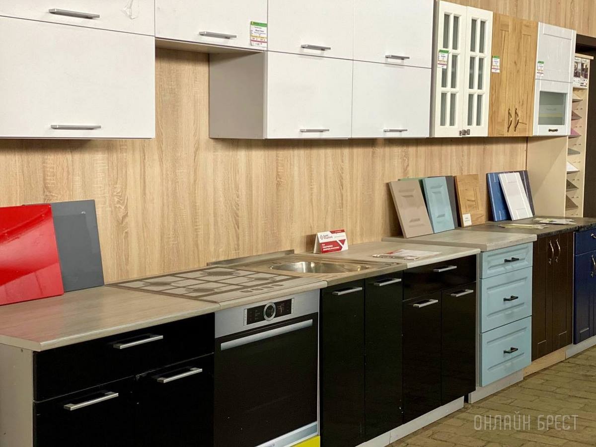 Современные кухни фабричного качества в «Конструктор.Бай»: бесплатный замер, бесплатный дизайн-проект, скидки