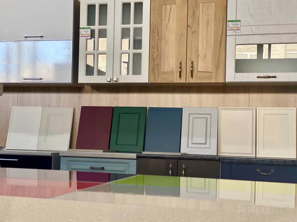 Современные кухни фабричного качества в «Конструктор.Бай»: бесплатный замер, бесплатный дизайн-проект, скидки