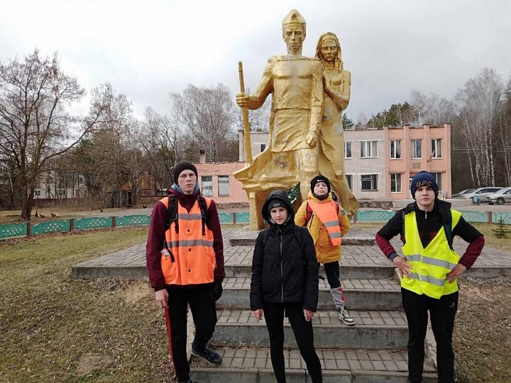 «Каникулы на велосипеде». Учащиеся гимназии отправились в велопоход по маршруту Брест-Жабинка-Каменец