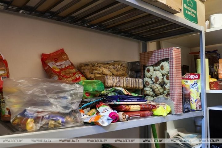 Лишь с четвертой попытки вырвались из Мариуполя: три украинские семьи встретили в Бресте