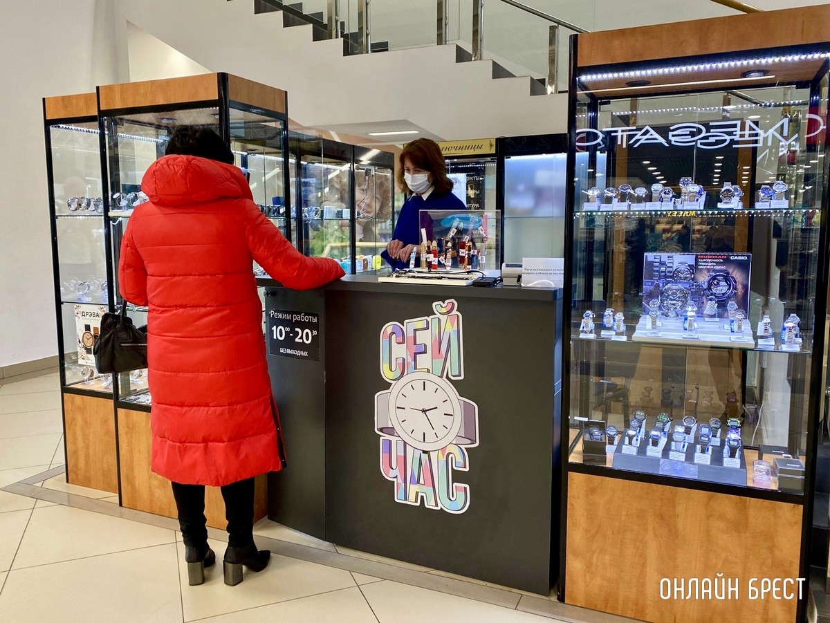 Подарок, который порадует каждую женщину. Большой выбор наручных часов по приятным ценам в магазине «Сей Час» в Бресте