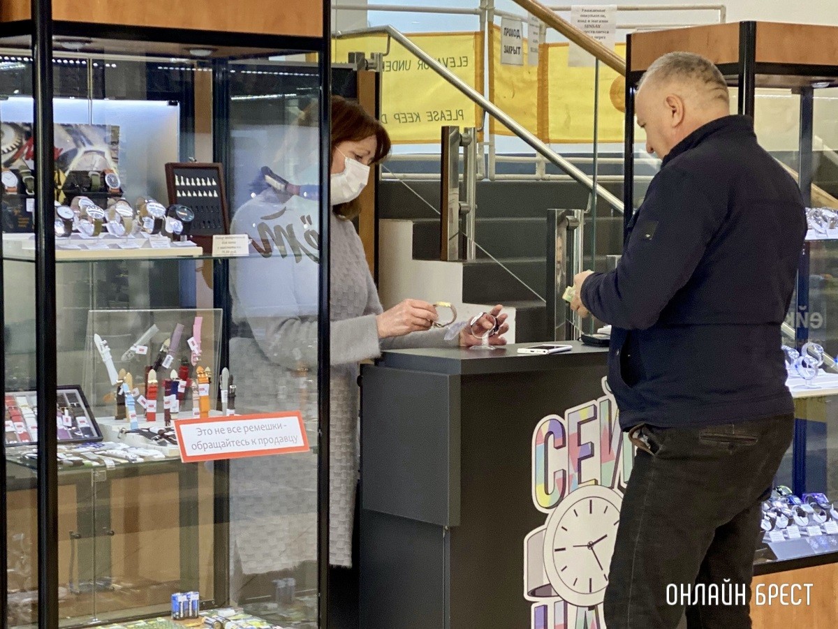 Подарок, который порадует каждую женщину. Большой выбор наручных часов по приятным ценам в магазине «Сей Час» в Бресте