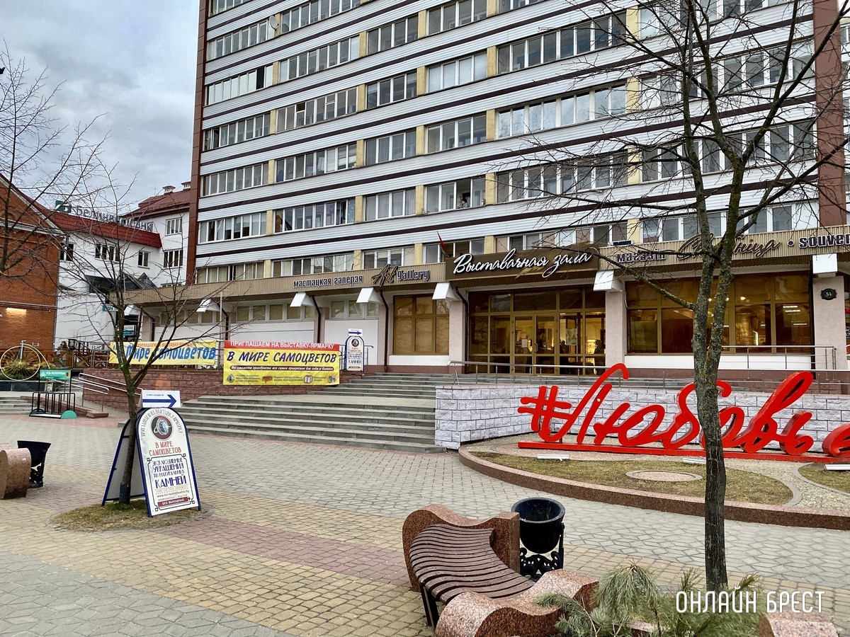 Экспозиция, которая вас удивит! Большой фоторепортаж с выставки «В мире самоцветов» в Бресте, посвященной эксклюзивным украшениям