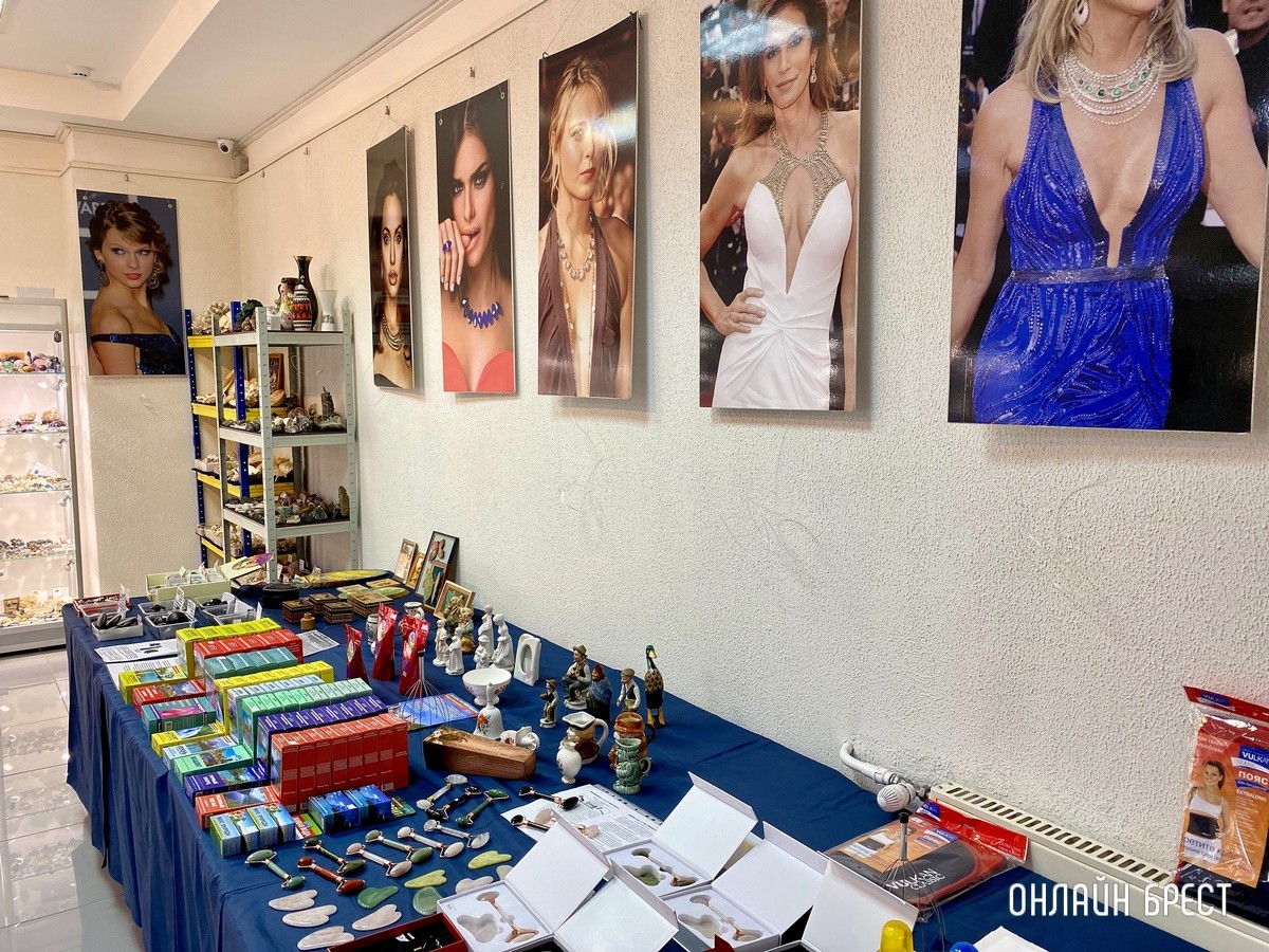 Экспозиция, которая вас удивит! Большой фоторепортаж с выставки «В мире самоцветов» в Бресте, посвященной эксклюзивным украшениям