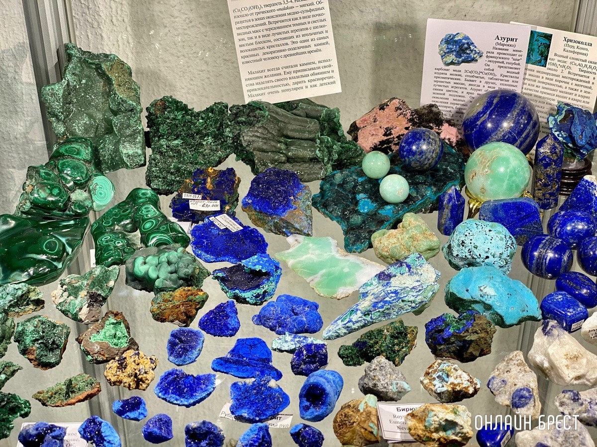 Экспозиция, которая вас удивит! Большой фоторепортаж с выставки «В мире самоцветов» в Бресте, посвященной эксклюзивным украшениям