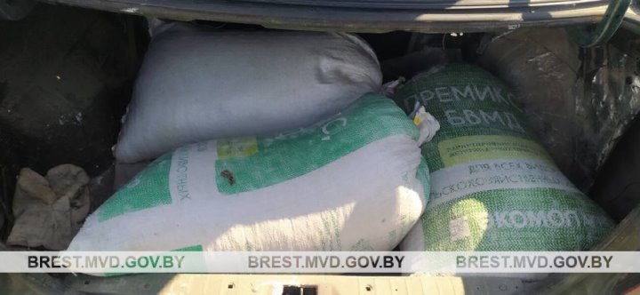 В Брестской области механизатор похитил комбикорм у своего работодателя