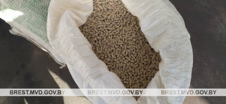 В Брестской области механизатор похитил комбикорм у своего работодателя