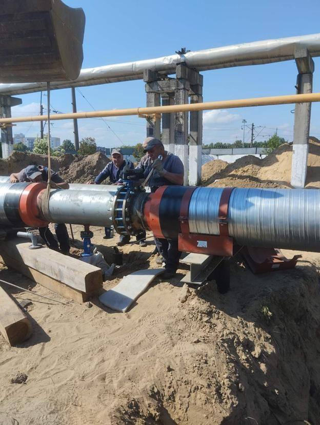 В Бресте в микрорайоне Речица проводятся плановые замены тепловой сети