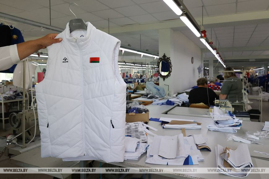 В Пинске шьют спортивную форму для белорусской команды на II Игры стран СНГ