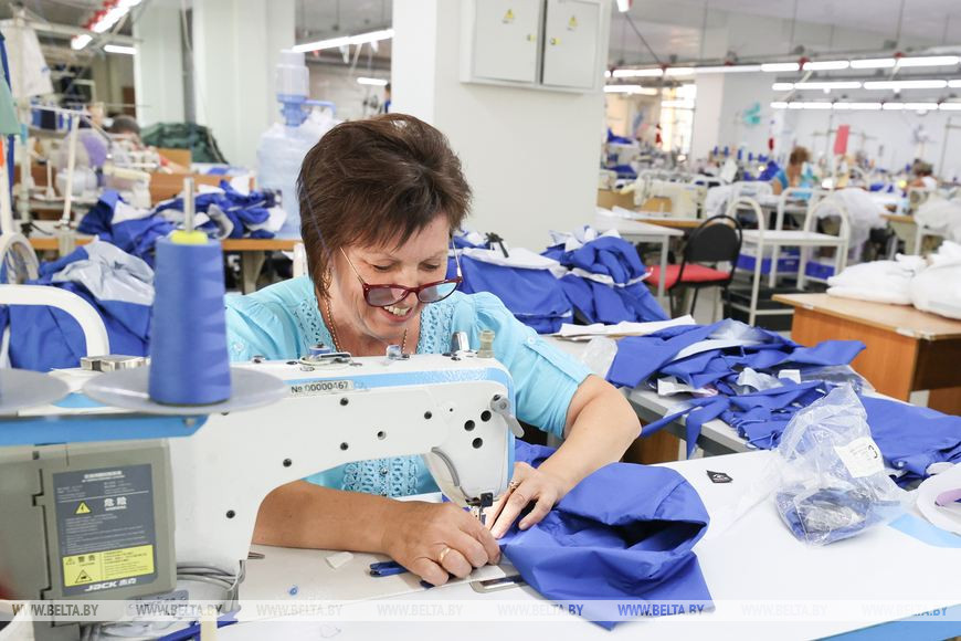 В Пинске шьют спортивную форму для белорусской команды на II Игры стран СНГ