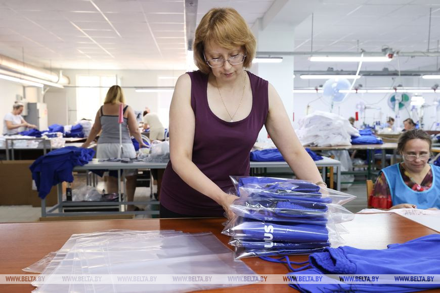 В Пинске шьют спортивную форму для белорусской команды на II Игры стран СНГ