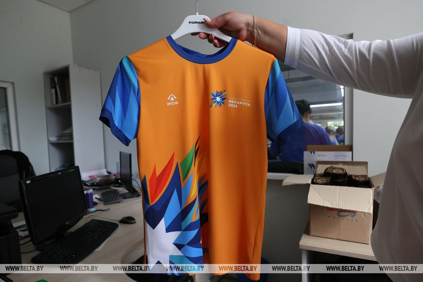 В Пинске шьют спортивную форму для белорусской команды на II Игры стран СНГ